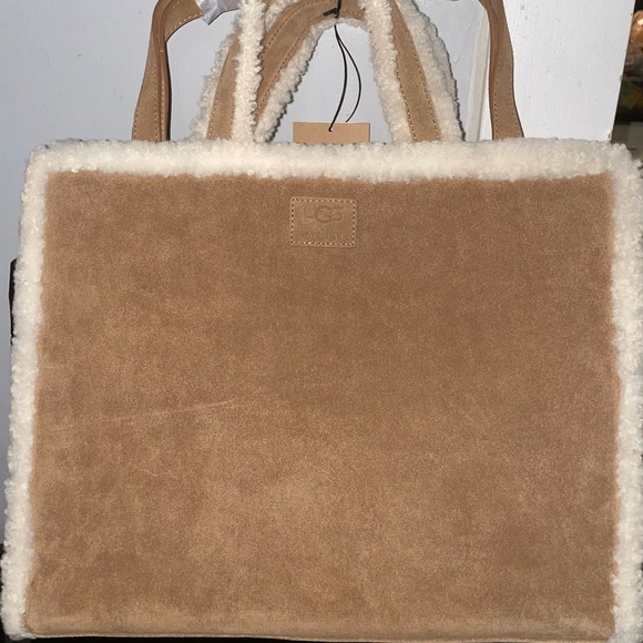 Ugg X Telfar Medium Chestnut Bag - Picture 2 of 8